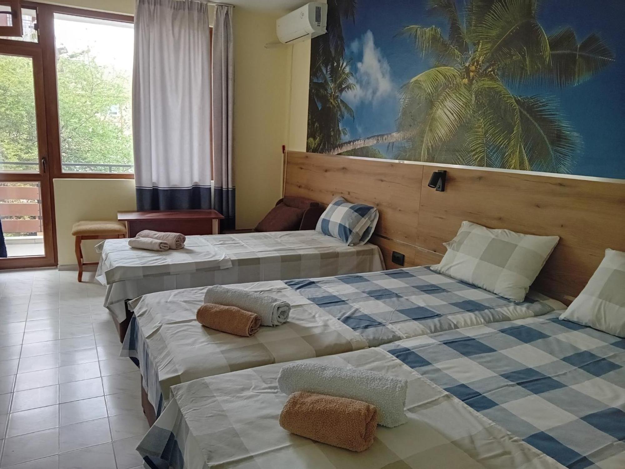Guesthouse Oasis Kiten  Εξωτερικό φωτογραφία