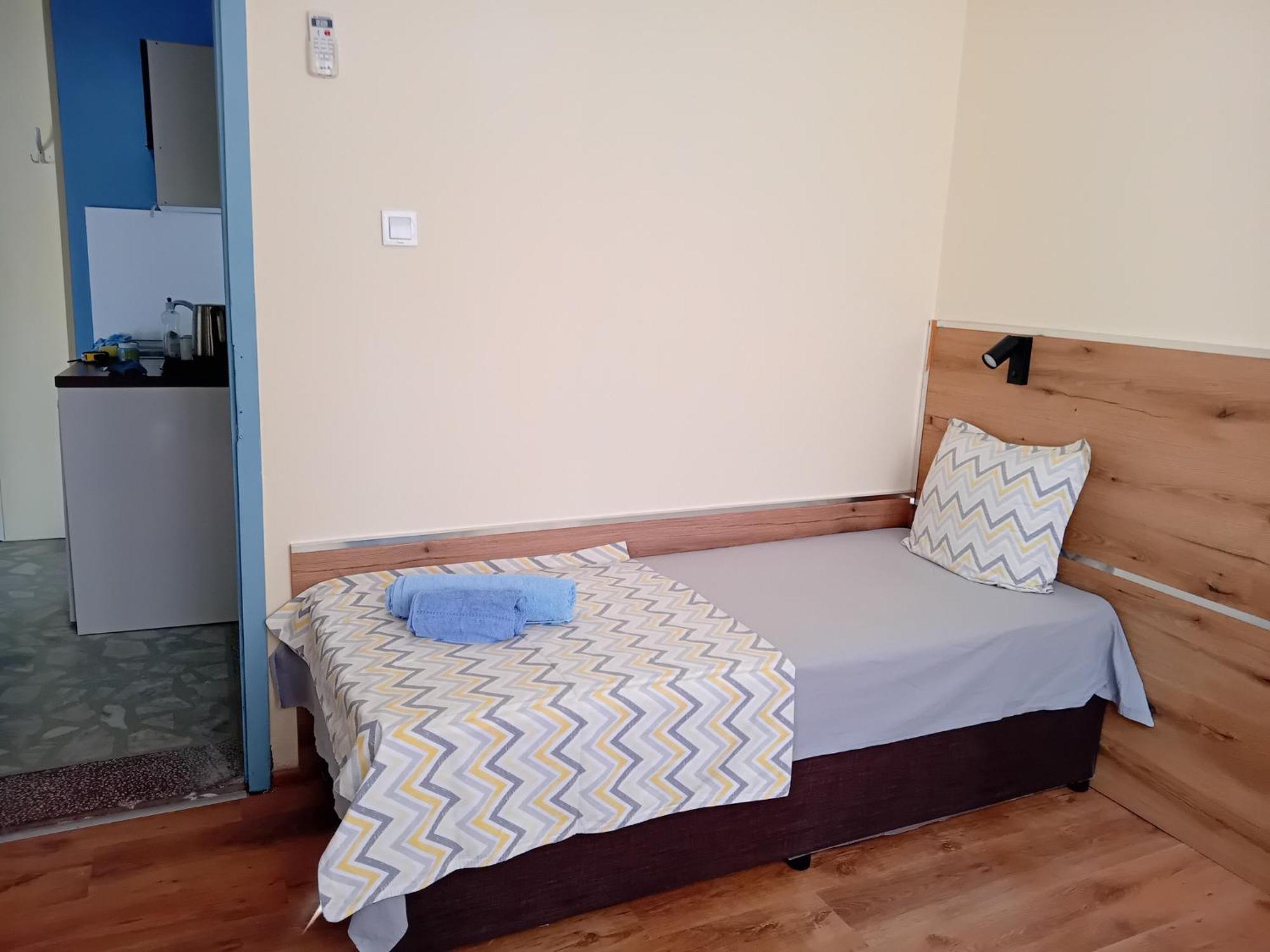 Guesthouse Oasis Kiten  Εξωτερικό φωτογραφία