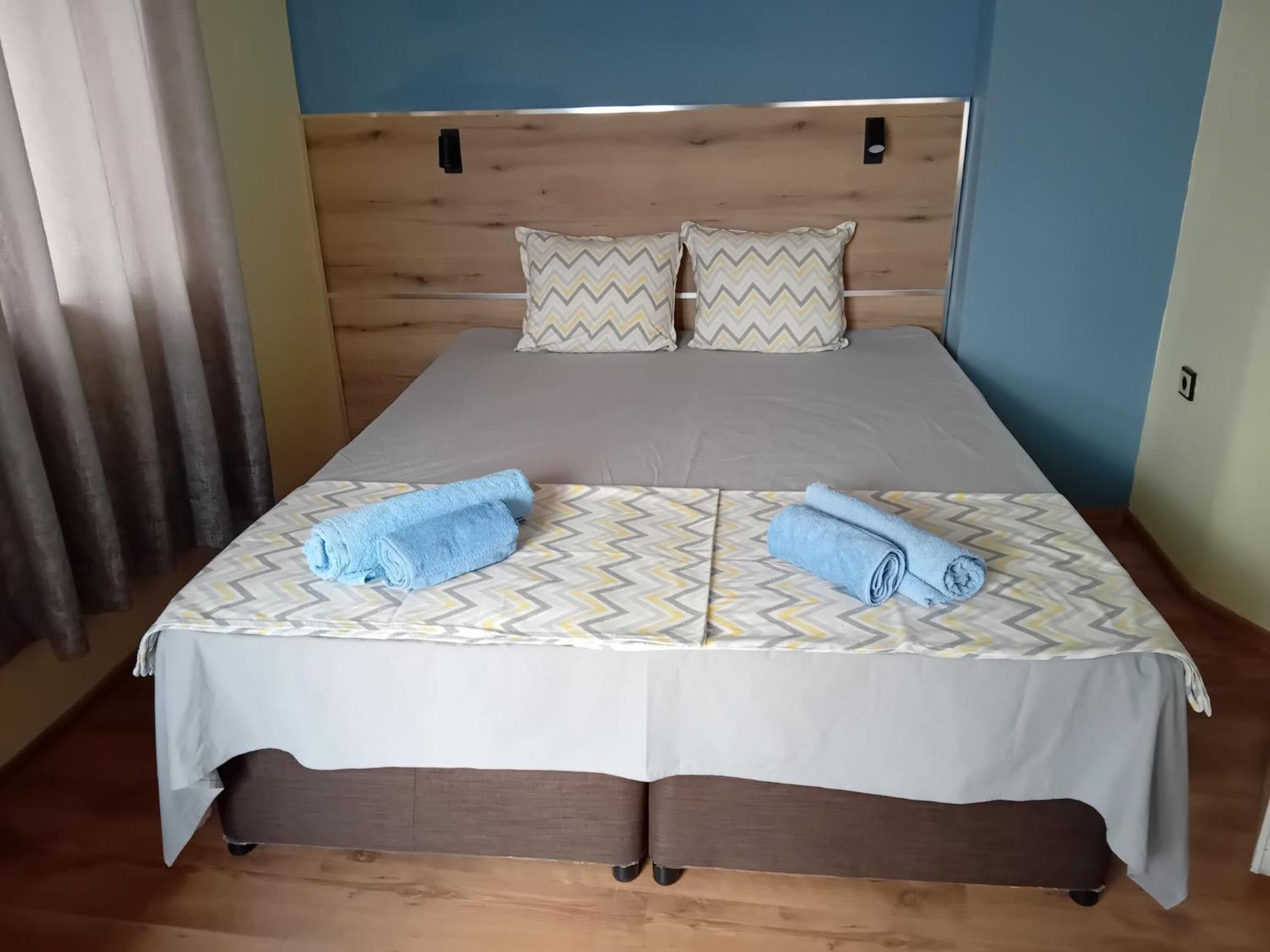 Guesthouse Oasis Kiten  Εξωτερικό φωτογραφία