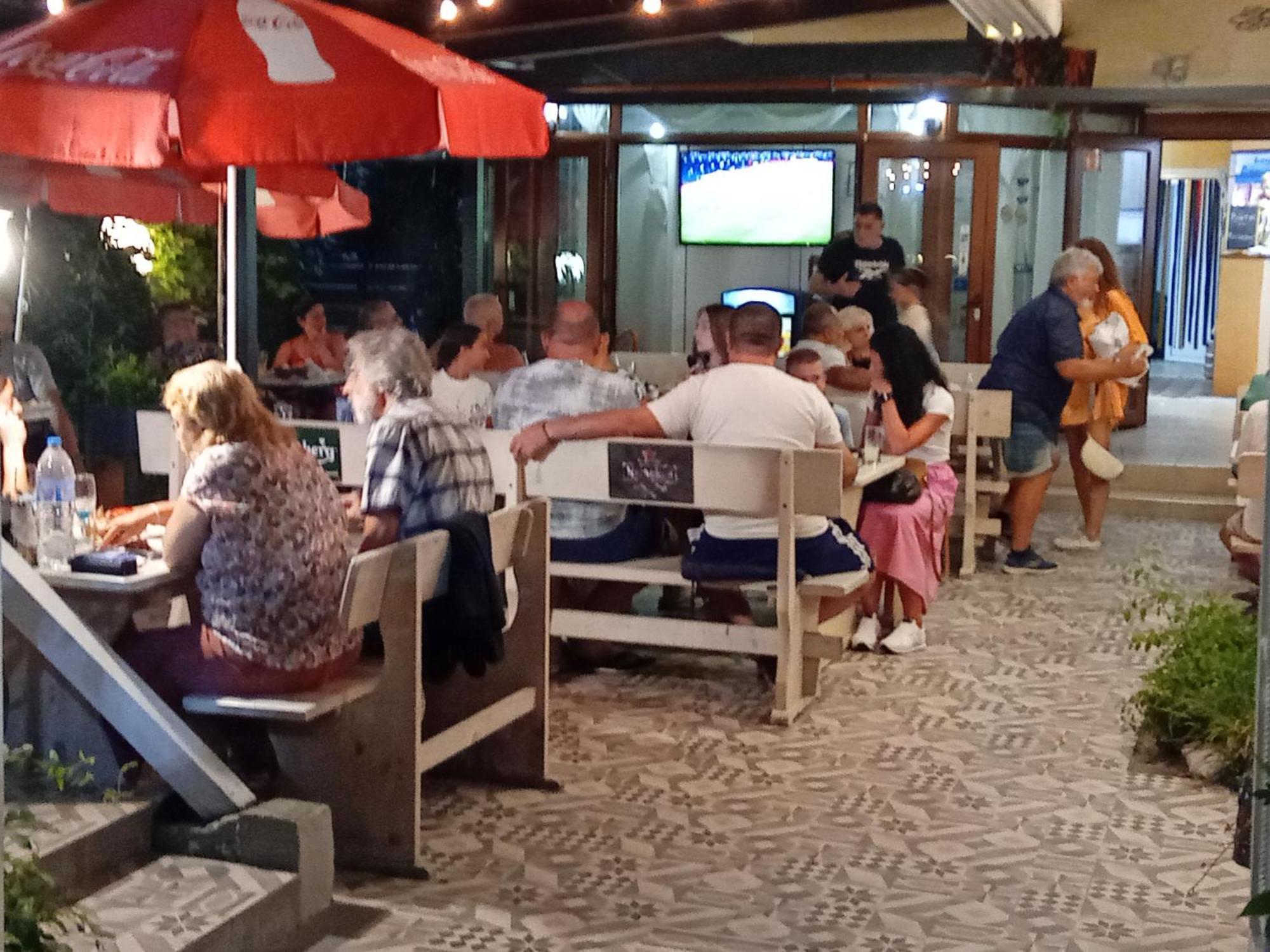 Guesthouse Oasis Kiten  Εξωτερικό φωτογραφία
